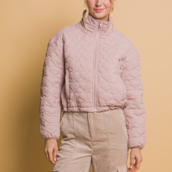 Cozy Blush Pink Heart Quilted Pockets Travel Bomber Jacket - Picture 3 of 6